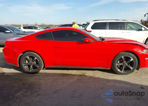2019 Ford Mustang Ecoboost z USA, uszkodzony, nr VIN 1FA6P8TH4K5178253